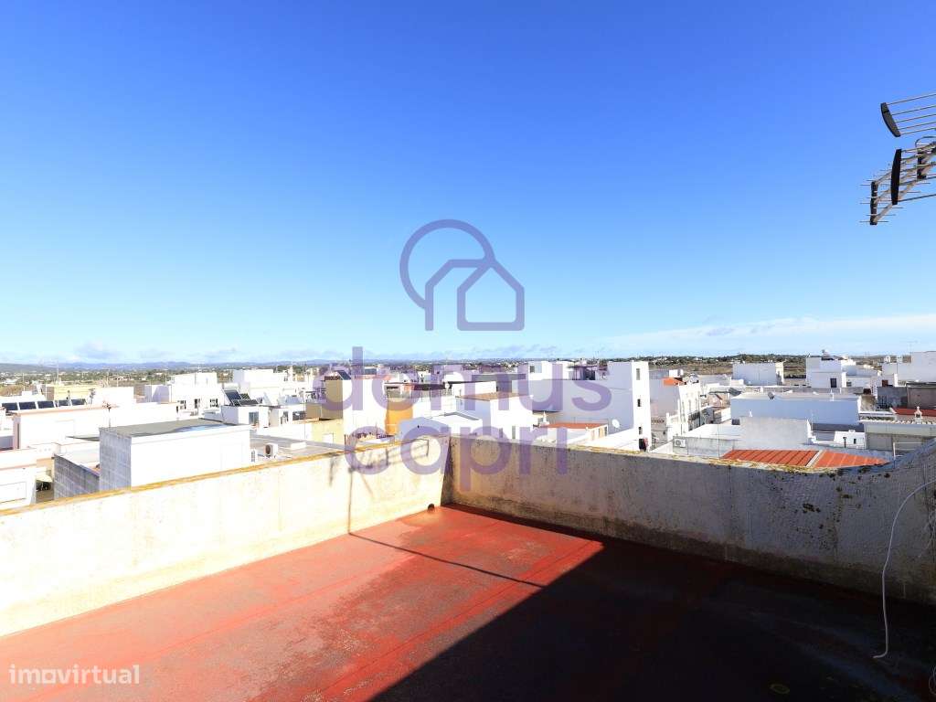 Moradia T2 + 2 com quintal e vista mar em Fuzeta-28