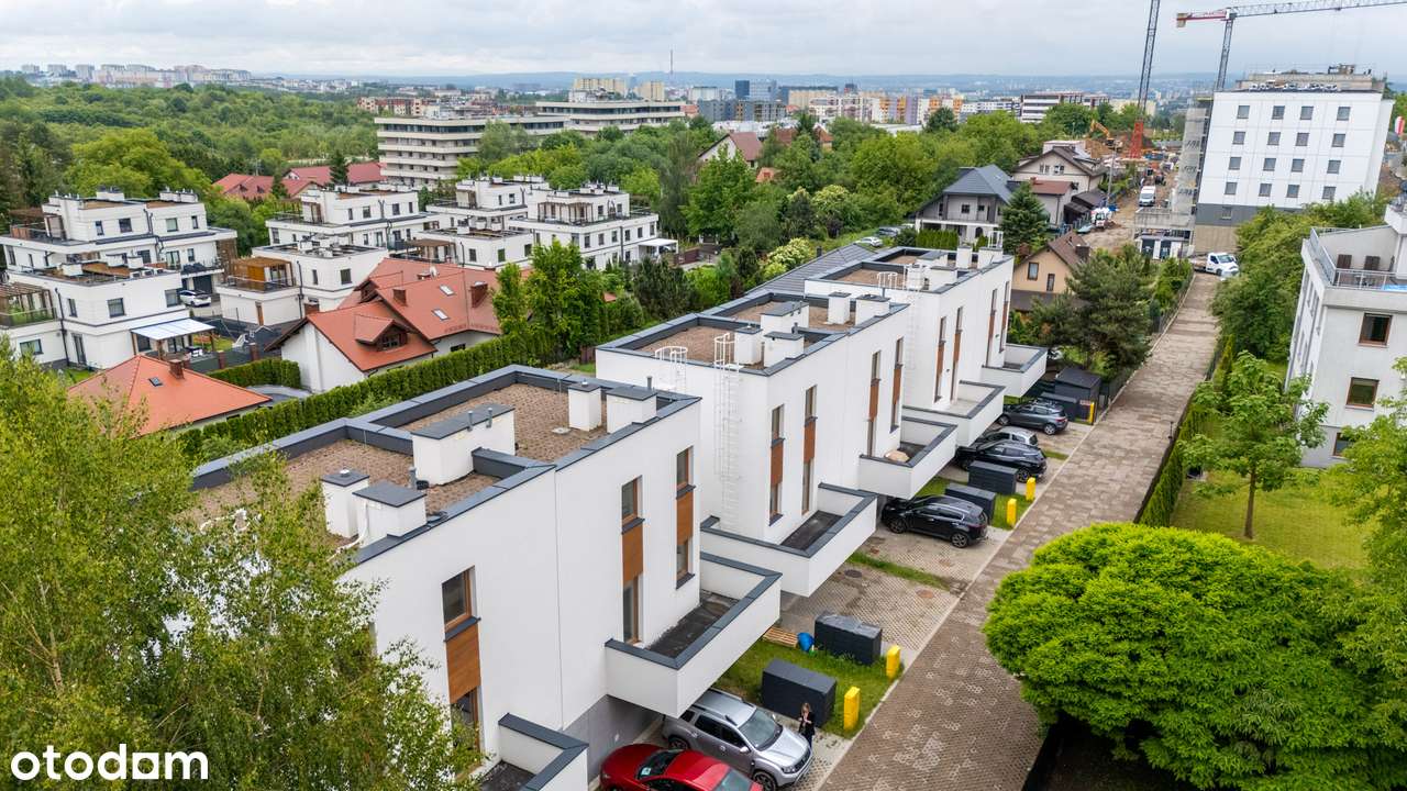 w 20 minut tramwajem do biura na Zabłocie • 111 m²-2