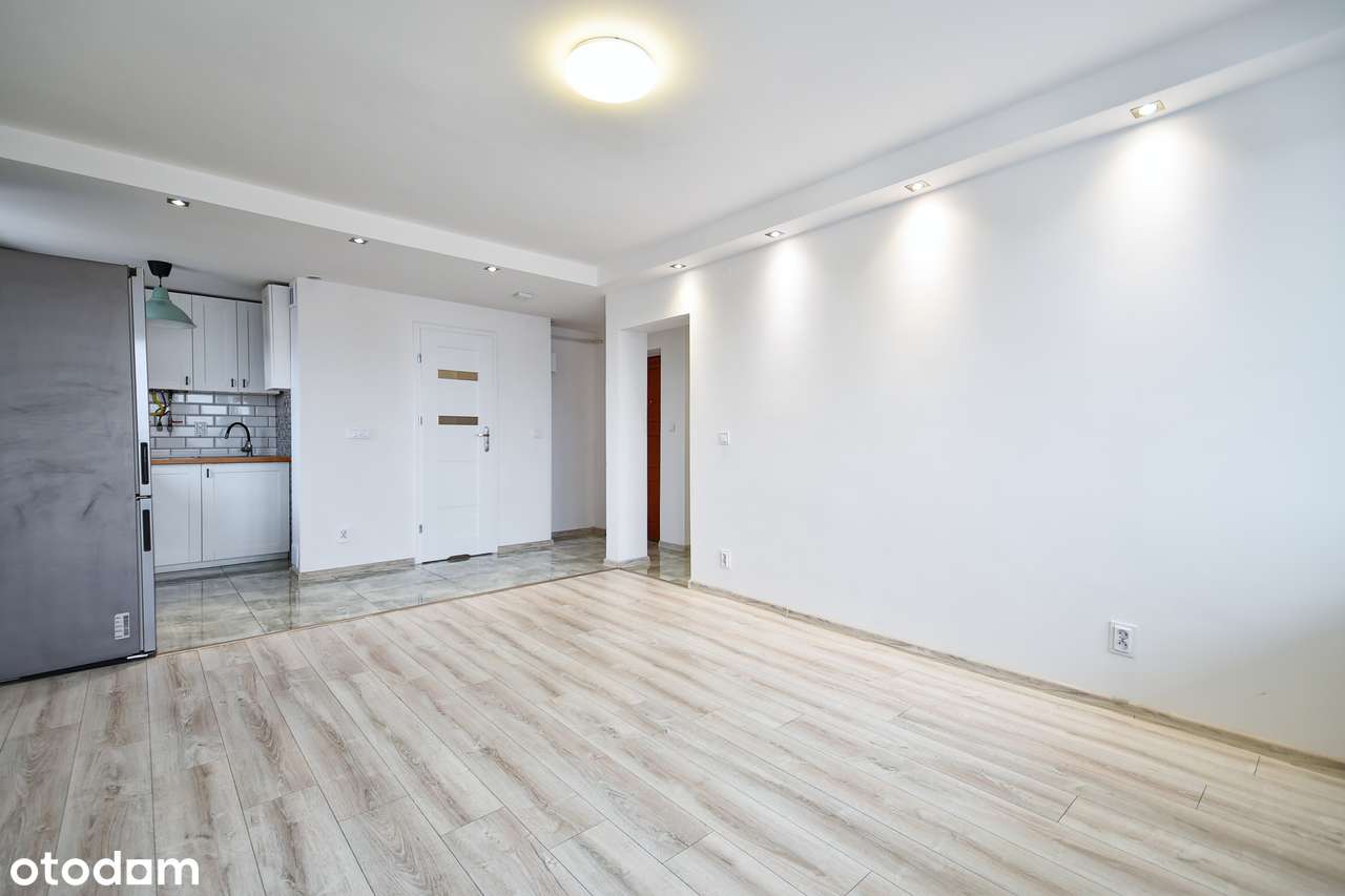 3 pokoje po remoncie | Balkon | Blisko PKP | Gotowe do wprowadzenia-2