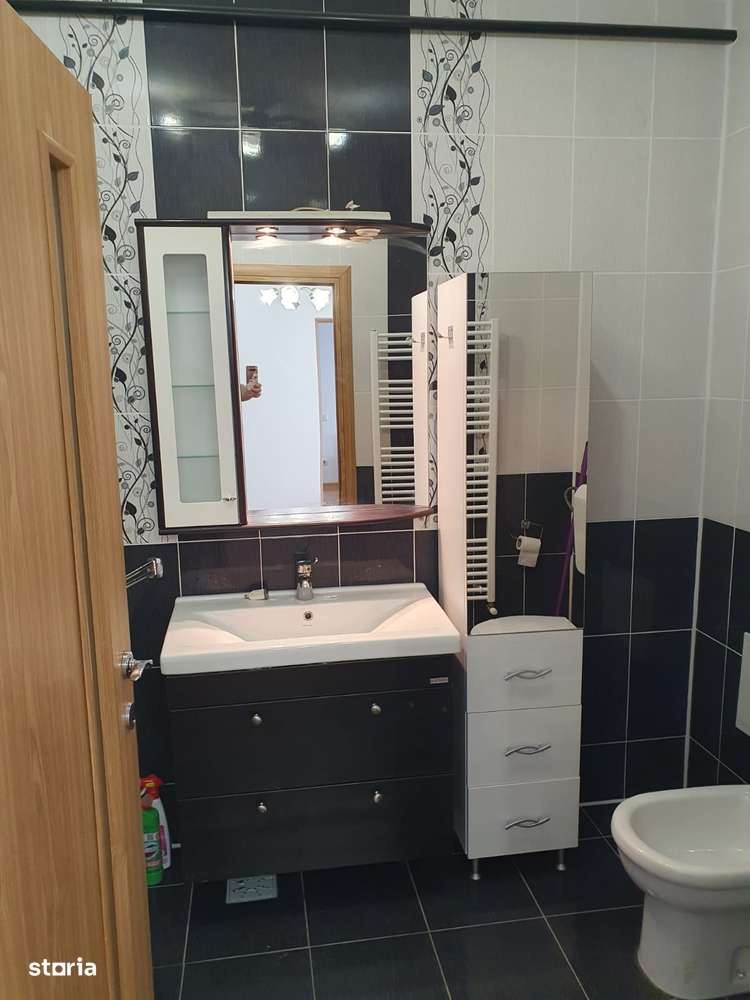 Oferim apartament spre inchiriere Via Romana 2 CAMERE - Imagine principală: 5/12