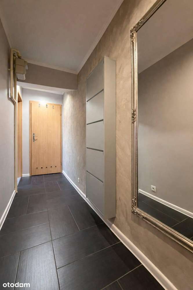 Trzypokojowe mieszkanie z dużym balkonem ŚCISŁE CENTRUM-4