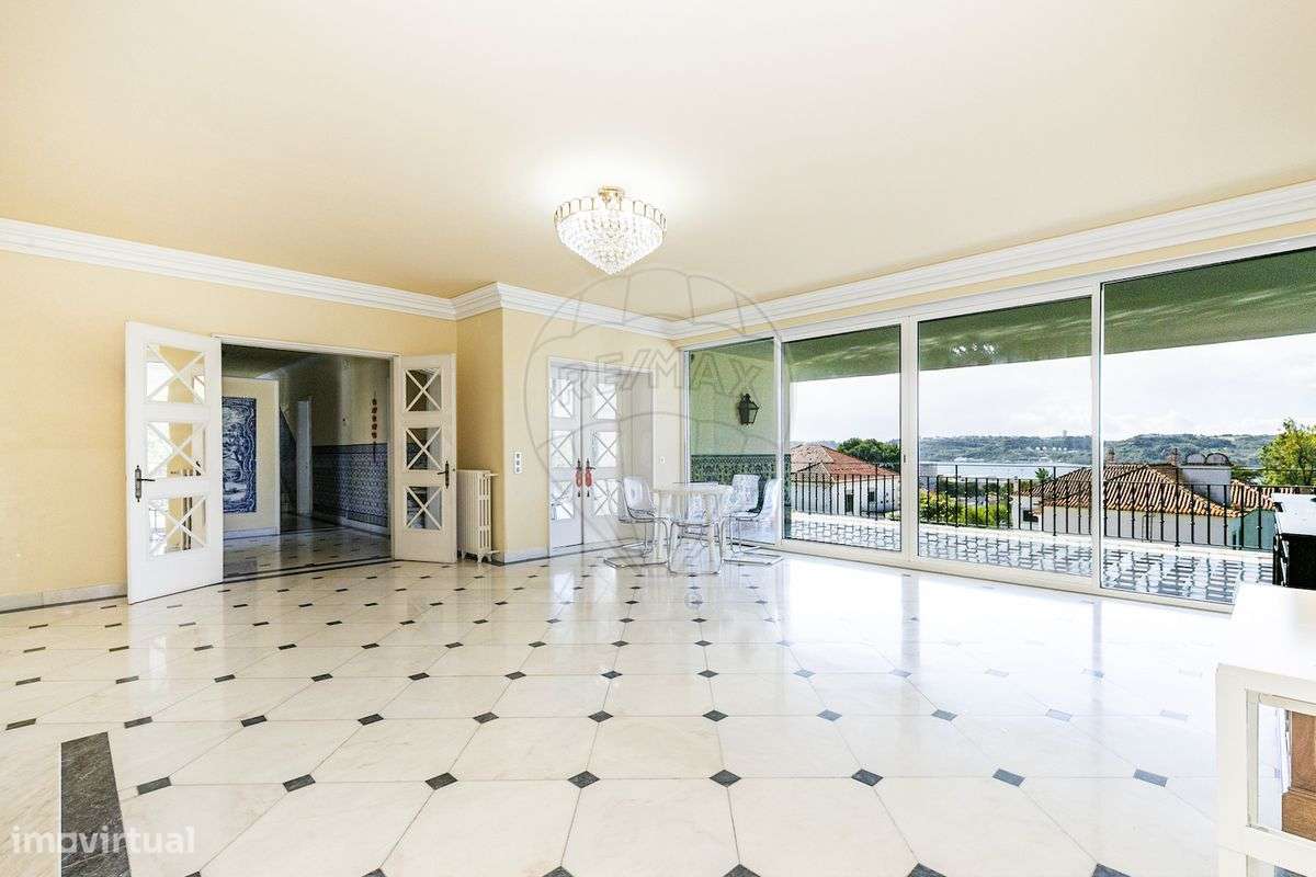 Moradia T4 para venda - Grande imagem: 2/18