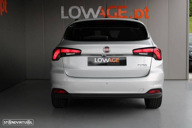 Fiat Tipo Station Wagon 1.3 M-Jet Lounge - 12