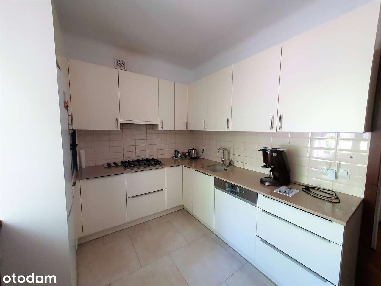 Okazja! 5 pokoi, balkon, blisko metro Pole Mokotowskie.-7