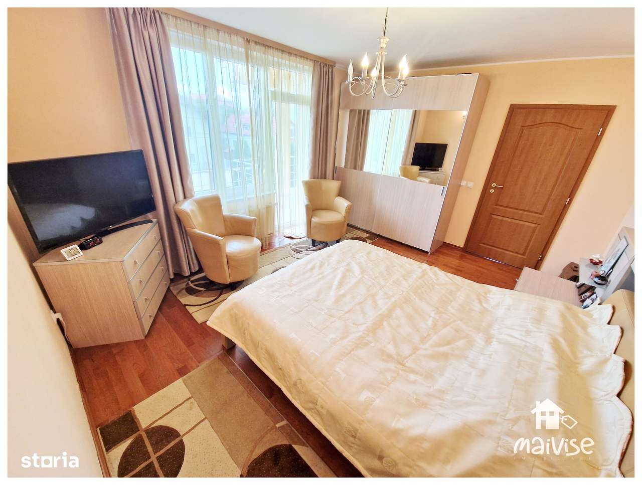 Vila superba cu garaj si  teren 1500 mp, Covasna-11