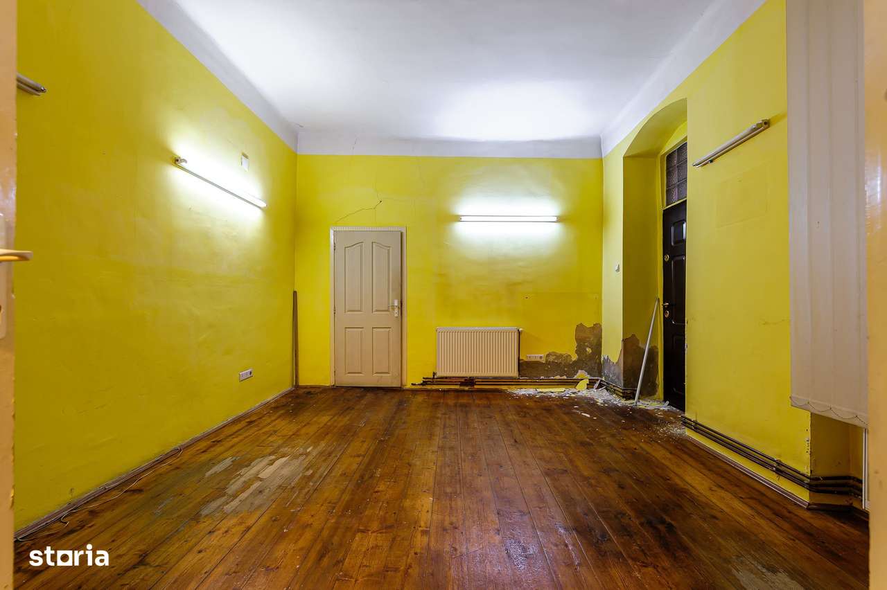 Spațiu de birouri situat pe strada N. Bălcescu. - Imagine principală: 5/5
