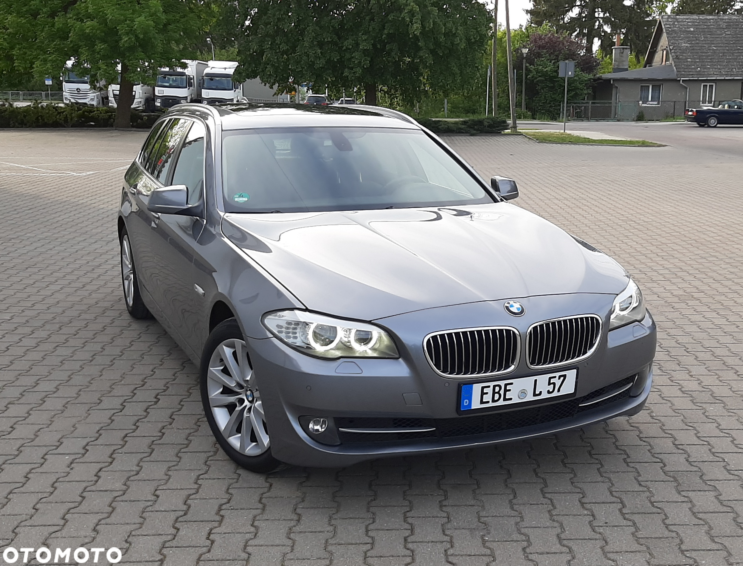 BMW Seria 5 520d Touring Modern Line - 9