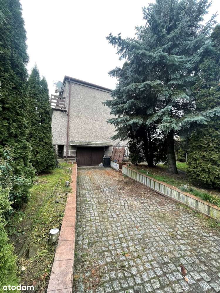 Przestronny dom z potencjałem w Rybniku-Kamień-16