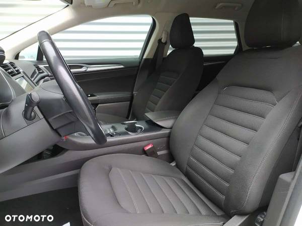 Ford Mondeo - 9