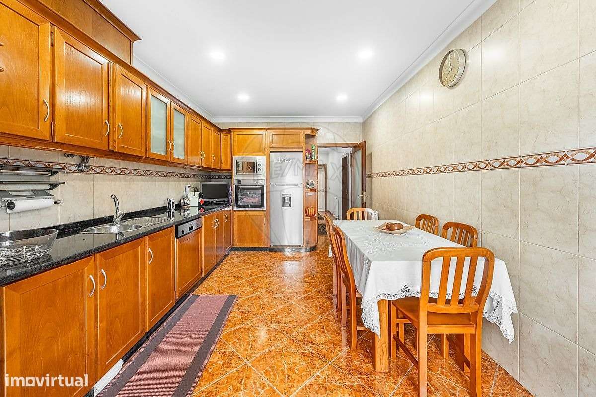 Moradia T3 em Santa Eulalia – Vizela - Grande imagem: 4/41