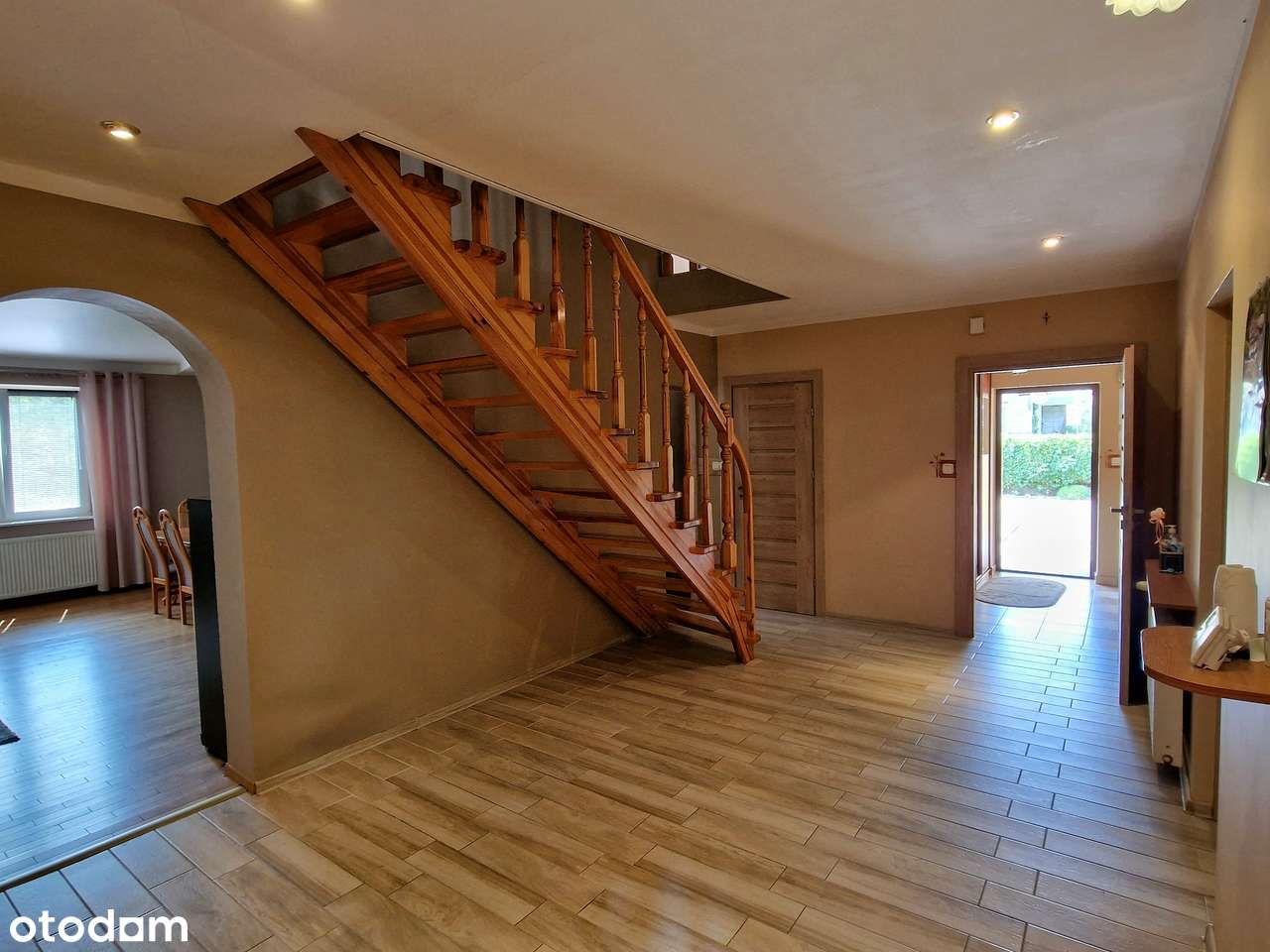 Przestronny dom - Do dużej negocjacji !!!-5