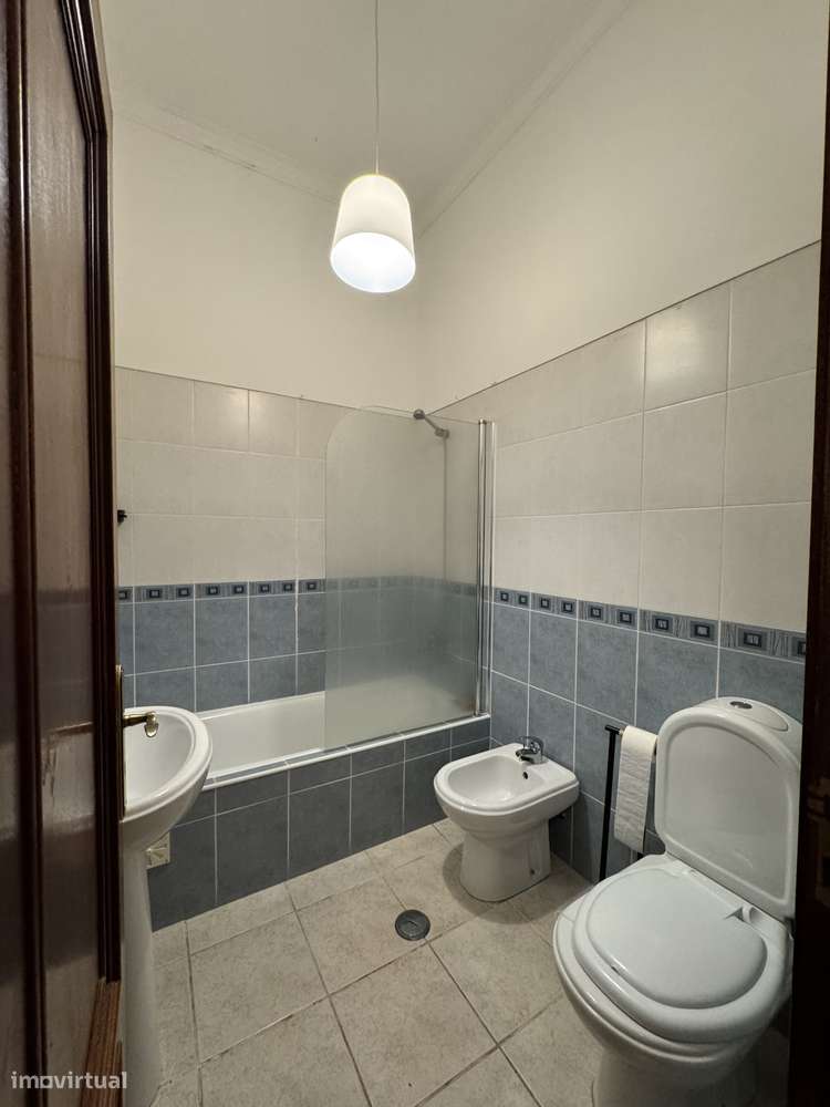 T1 com 45m², cozinha equipada e localização privilegiada - Grande imagem: 5/15