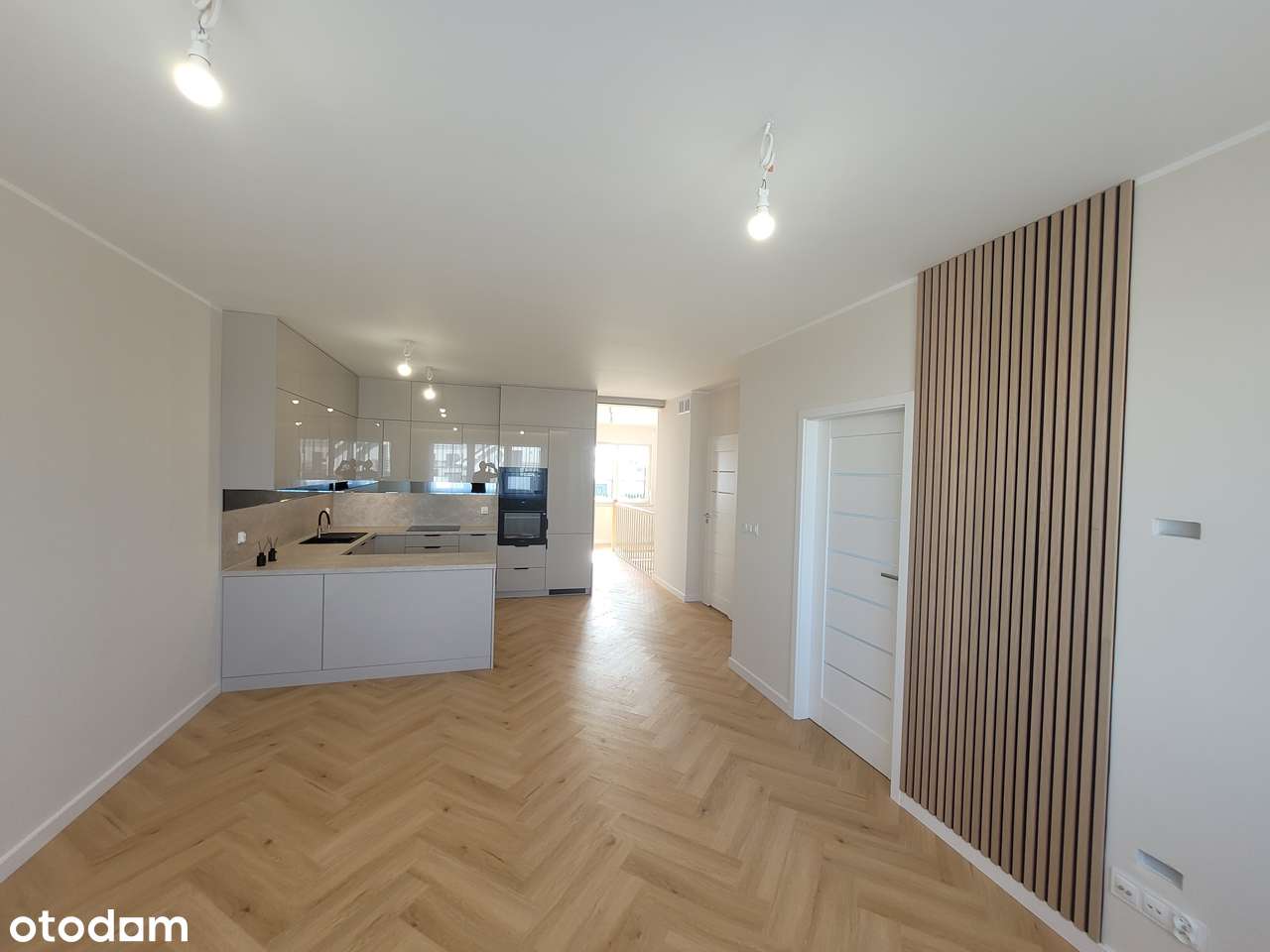 UMEBLOWANE mieszkanie  ZAMIESZKAJ OD JUTRA-3