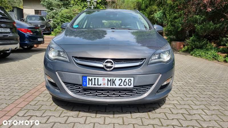 Opel Astra 1.4 Turbo Cosmo - 10