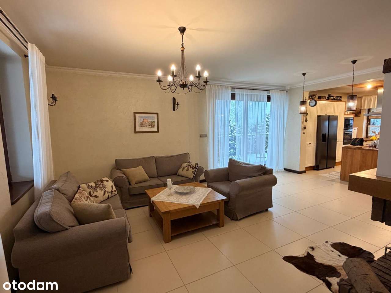 Na sprzedaż elegancki i klimatyczny dom wolnostojacy-19