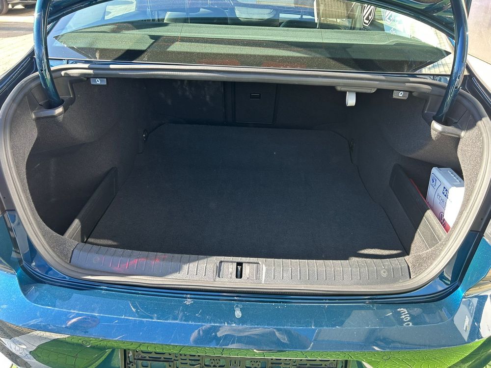 Volkswagen Passat - foto 7