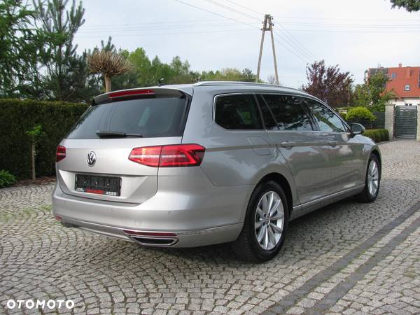 Volkswagen Passat 2.0 TDI Bi-Turbo BMT 4Mot Highline DSG - 38