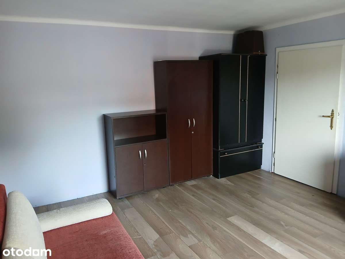 Dom z garażem i dużym ogrodem !-14