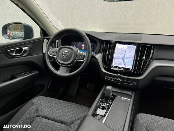 Volvo XC 60 B5 B AWD Geartronic Momentum Pro - 5