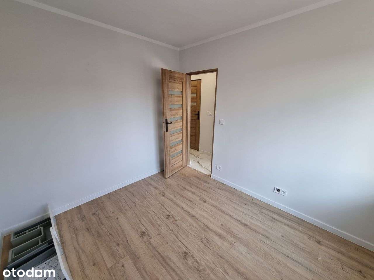 dwa pokoje, balkon, po generalnym remoncie, Kalwar-1