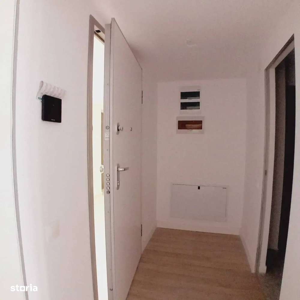 Studio lux| Incalzire in pardoseala| Comision 0| 3 min Marriott - Imagine principală: 4/6