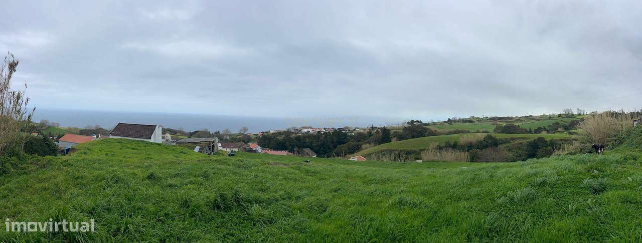 Terreno com Vista Mar e Montanha em Ponta Delgada | Santa Bárbara - Grande imagem: 3/17