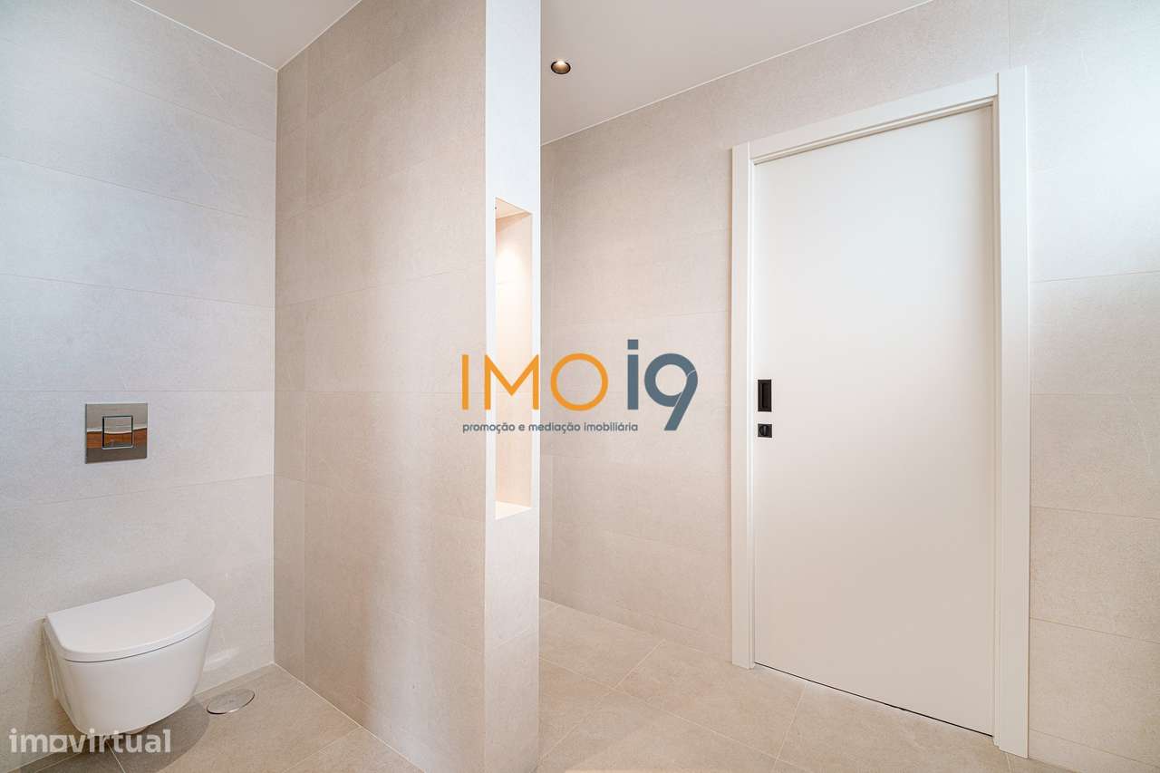 Moradia T4 com Vista Panorâmica em Fátima-40