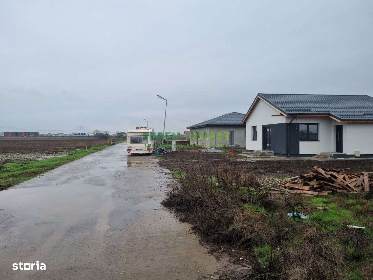 Frumusani - VANZARE TEREN 1.000 mp - DIRECT PROPRIETAR - Imagine principală: 5/9