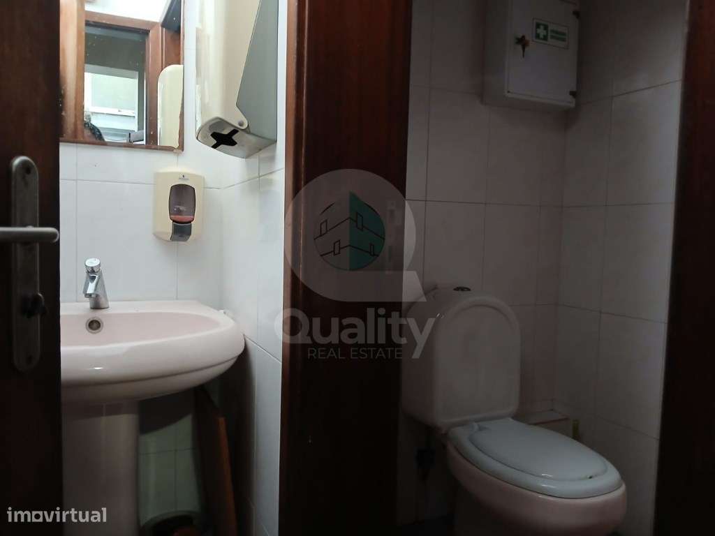 Excelente Pronto a Comer - Take-Away Totalmente Equipado! - Grande imagem: 4/17