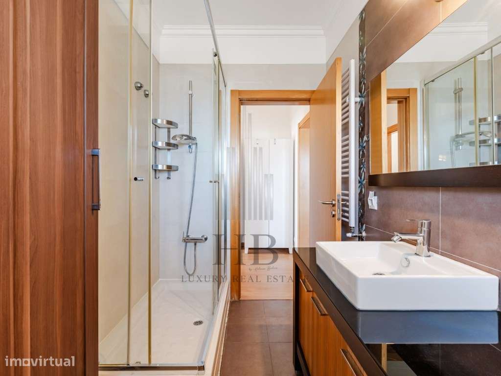 Exclusiva Moradia T4 com Piscina e Jardim |S. Joao das Lampas |Sintra-43