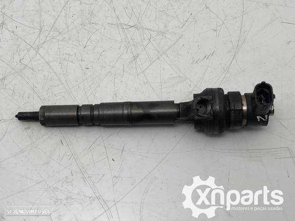 Injector OPEL ASTRA H GTC (A04) 1.7 CDTi (L08) | 03.05 - 10.10 Usado REF. 044511... - 3