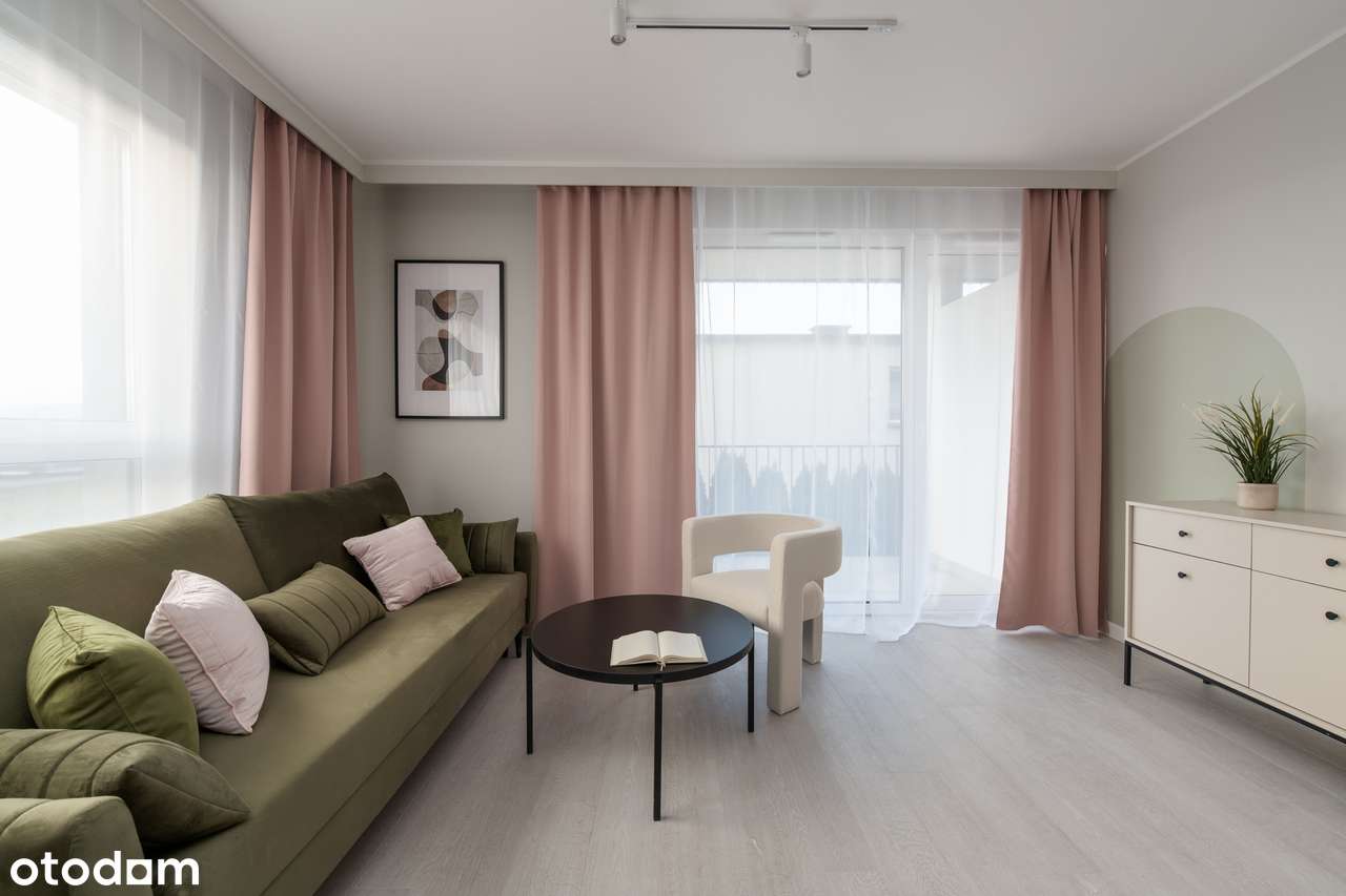 Nowoczesna kawalerka z dużym balkonem w spokojnej okolicy :) - Pełny obrazek: 2/9