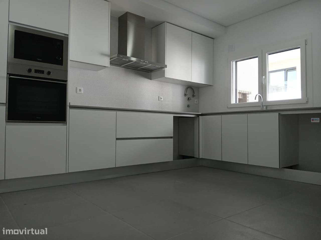 Moradia V4 - Redondos - Fernão Ferro - Grande imagem: 3/16