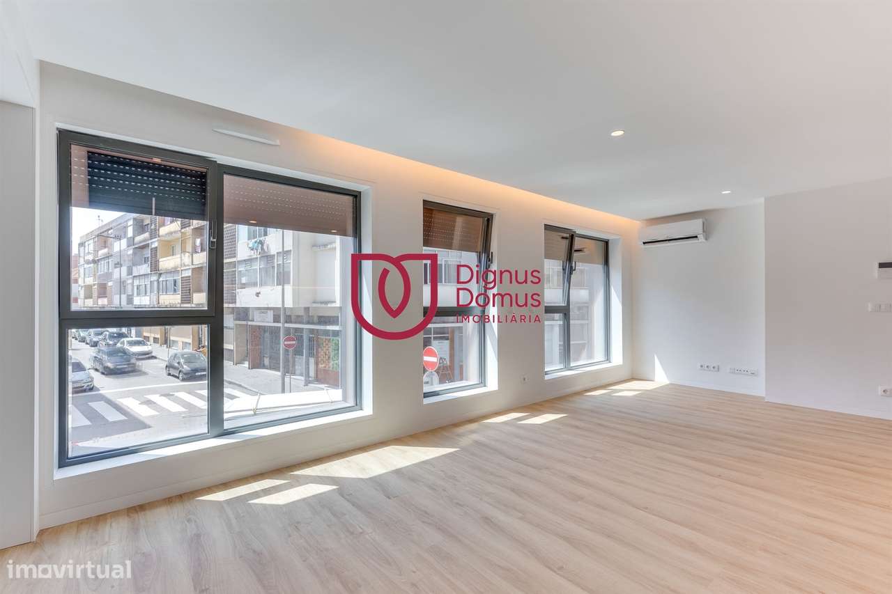 Apartamento T3 com 2 Lugares de Garagem — Centro de Gaia-10