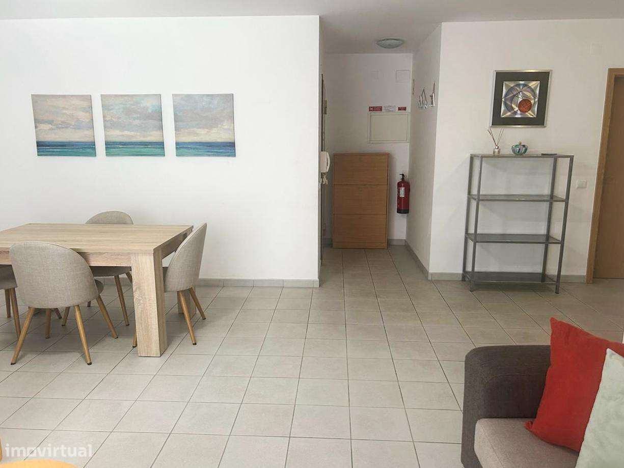 T3 Espaçoso Mobilado com Garagem Encosta da Marina- Arrendamento Anu - Grande imagem: 5/30