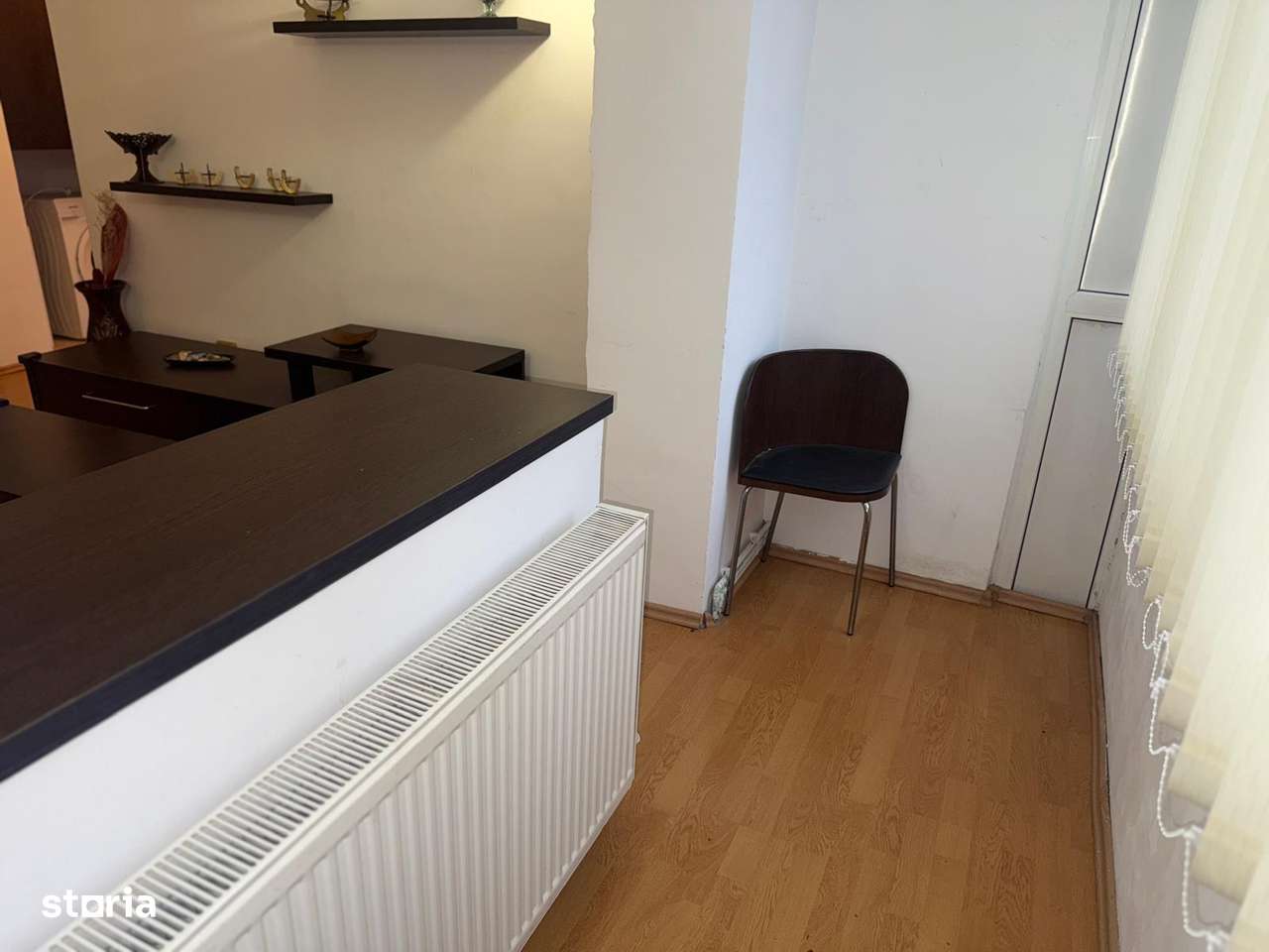 Vanzare apartament 3 camere,  mobilat+utilat, Targoviste, micro 9-4