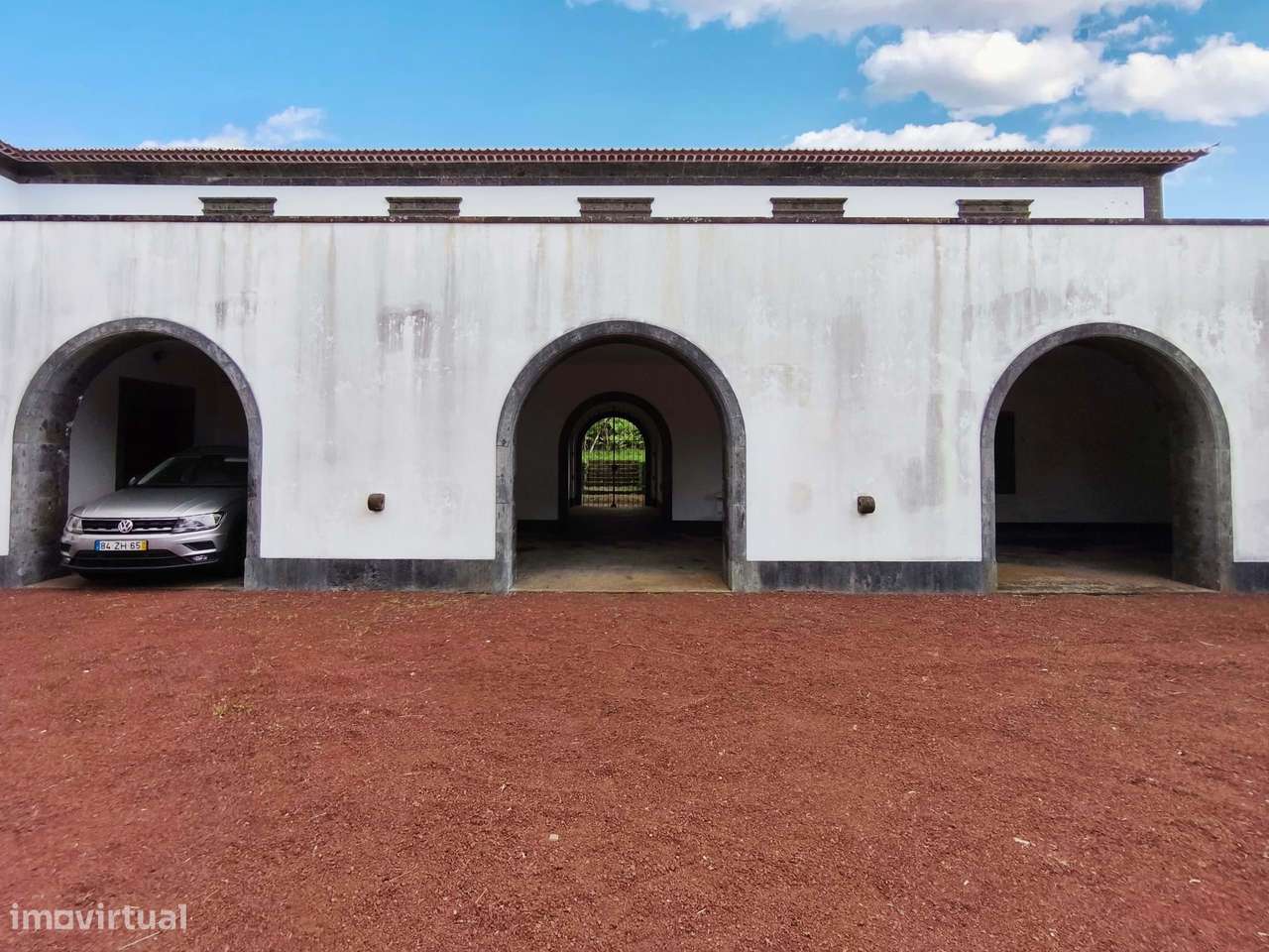 Solar Centenário de Encanto Histórico com Vista Inigualável na Ilha de-32