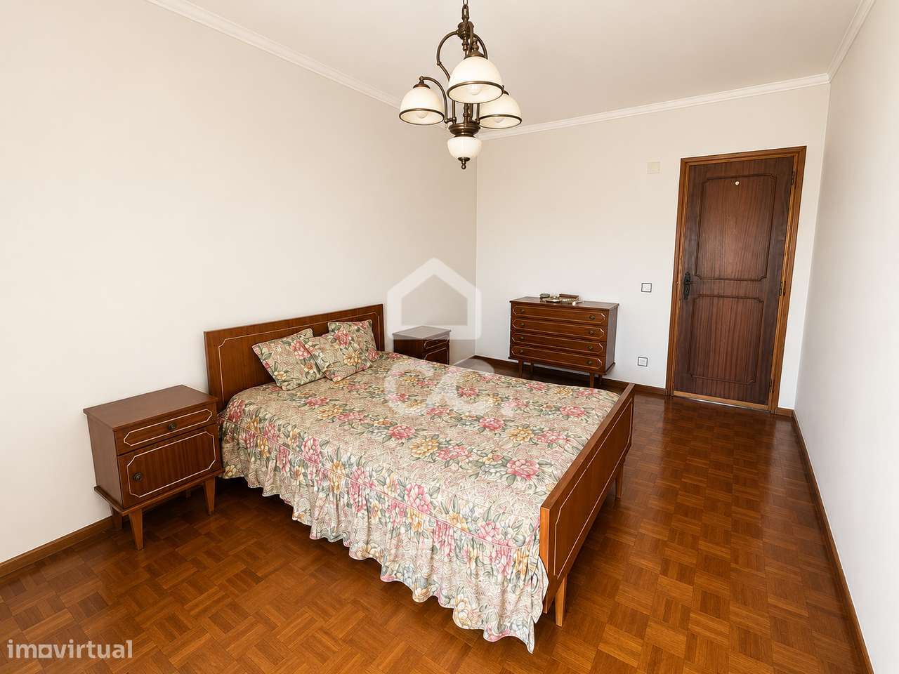 Apartamento T3 no centro de Alcobaça-16