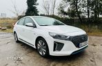 Hyundai IONIQ - 3