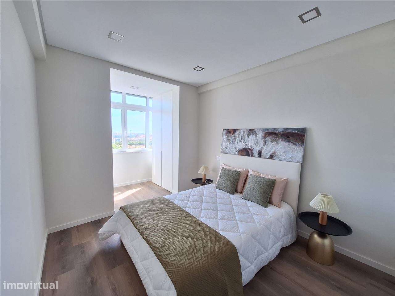 Apartamento T3 | Benfica, Bairro Sta. Cruz-12