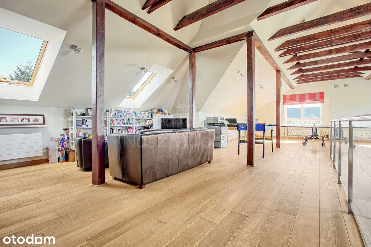 Przestronny dom w uroczym zakątku-15