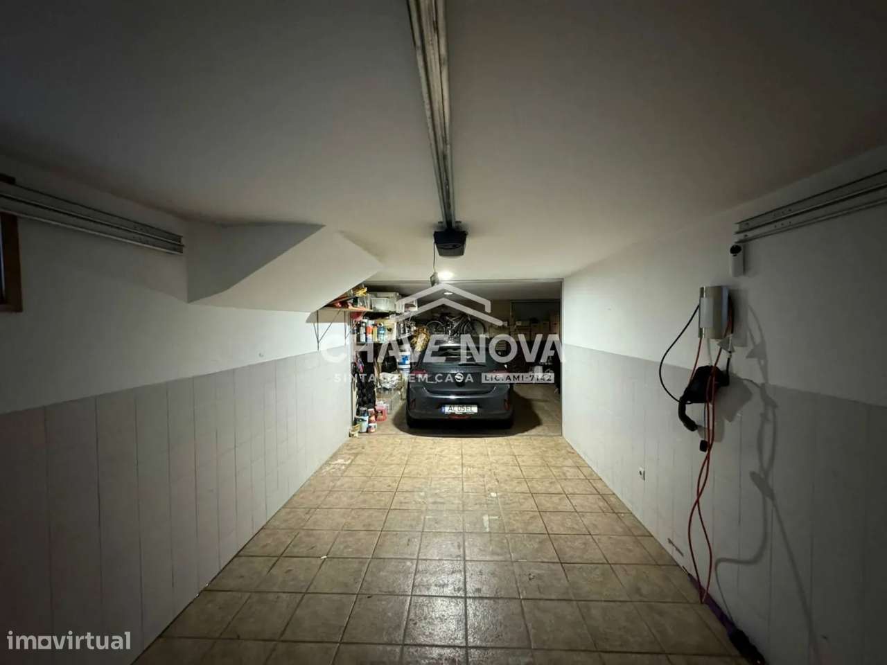 Moradia V3+1 em Nogueira, cidade da Maia-16