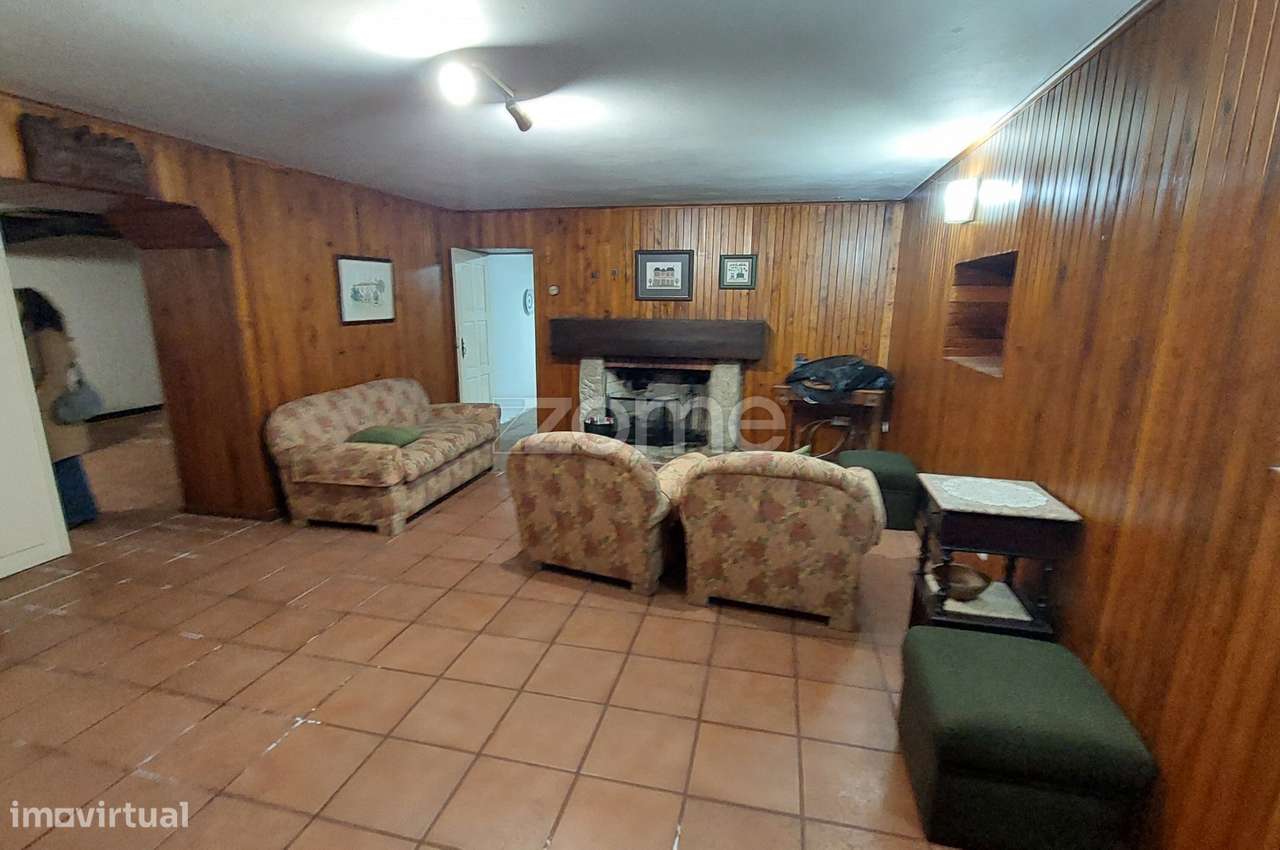 Quinta T4 com Terreno de 1.800 m² em Nogueira do Cravo-34