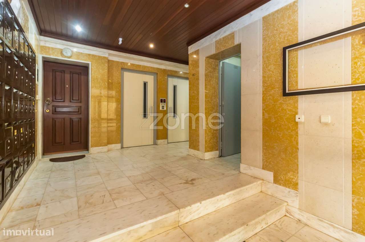 Apartamento T2 com Varanda em Monte Belo | Setúbal-20