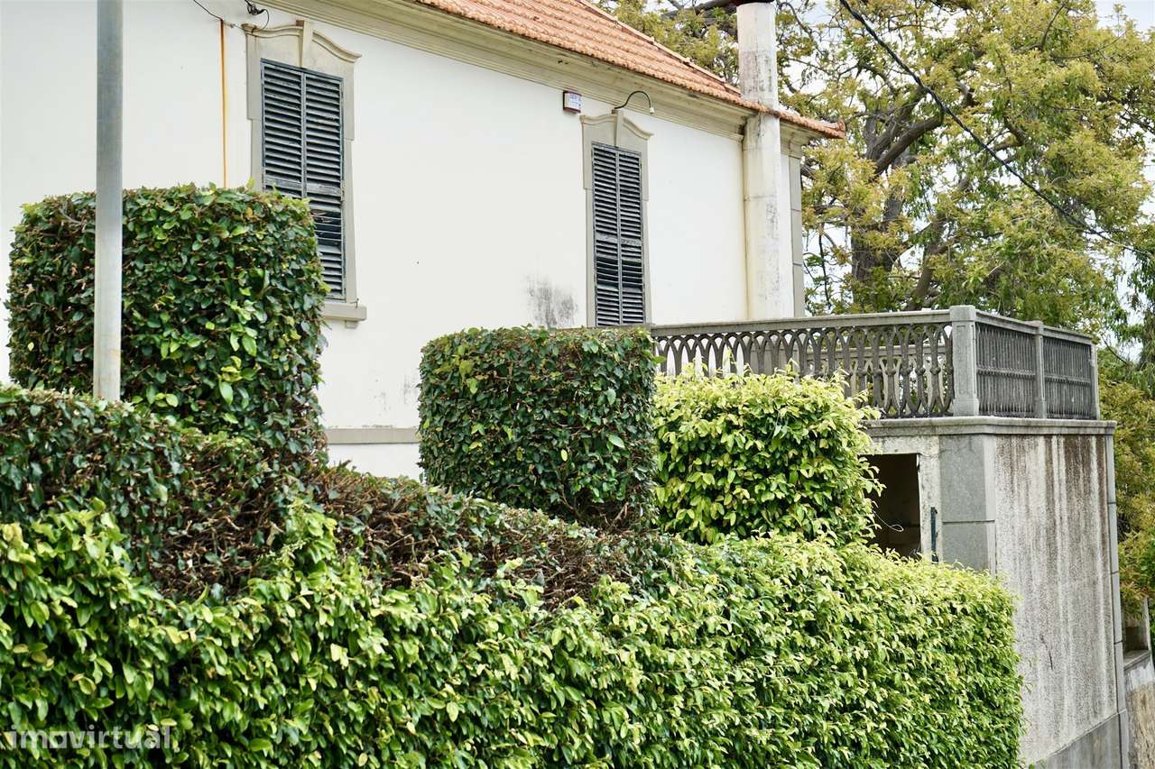 Fantástica moradia num lote de 1360m2-33