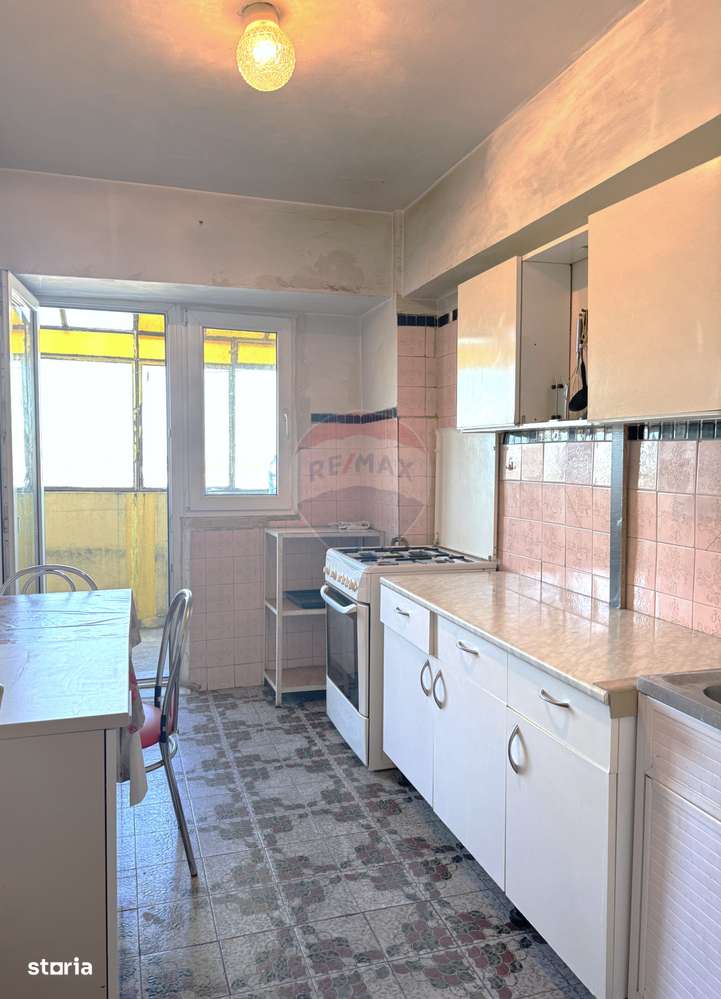 Apartament 3 camere I de renovat - Sos Colentina, Mol Colentina-7