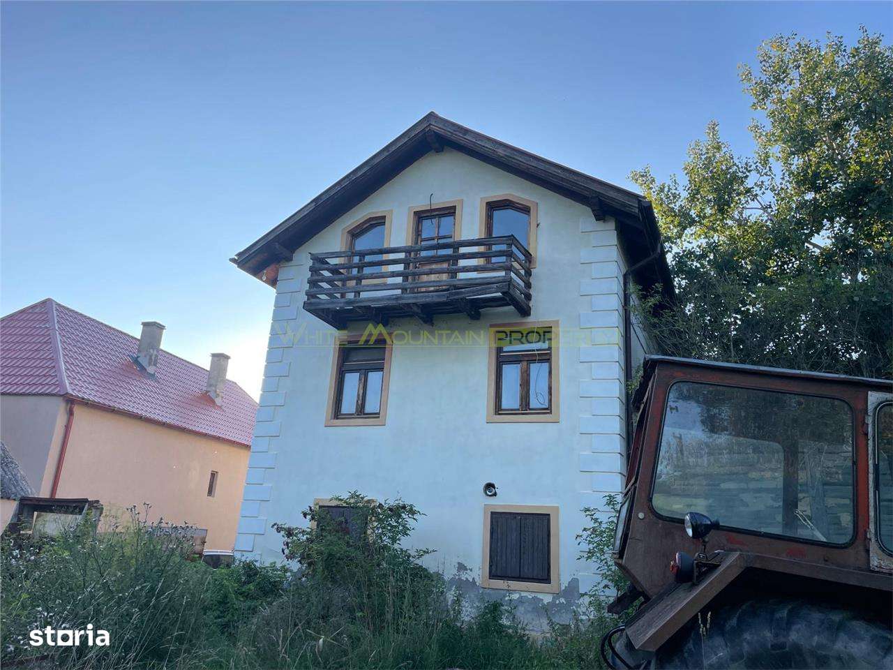 Casa speciala cu istorie de vanzare Jimbor | Fosta scoala - Imagine principală: 2/15