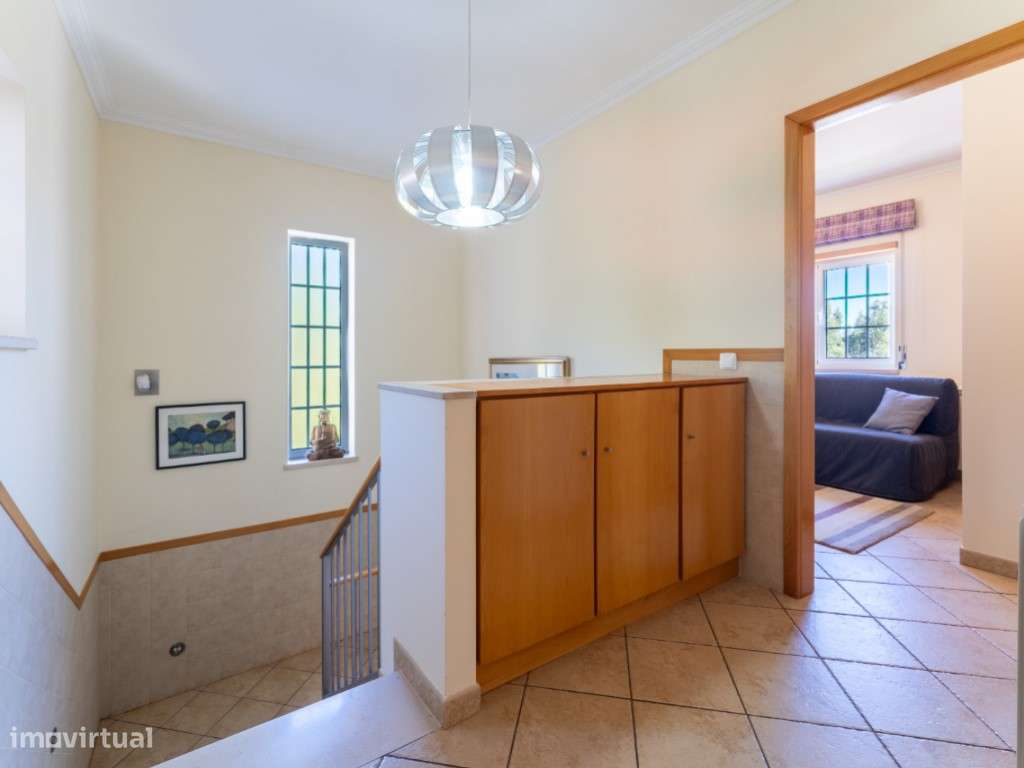 Moradia com Piscina, Jardim e Garagem no Nadadouro, Caldas da Rainha-18