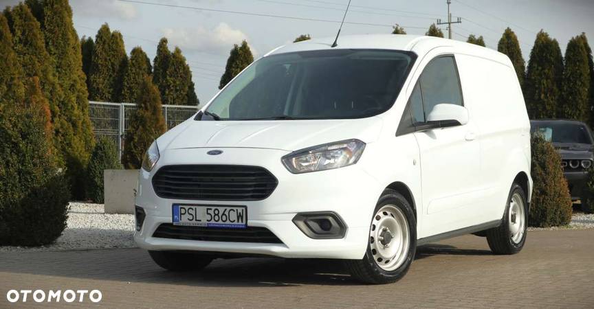 Ford Transit Courier - 1