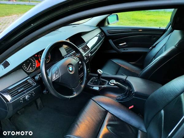 BMW Seria 5 - 17